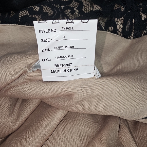 Vivian Diamond Dressy Collection Gown - Picture 15 of 16